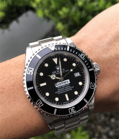 Owner Review: Rolex Comex Sea Dweller 16600.